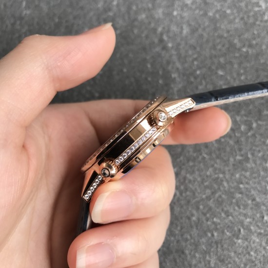 Jaeger LeCoultre - Rendez-Vous Moon Serenity 36mm Diam RG/LE Blue Dial CCF A9015