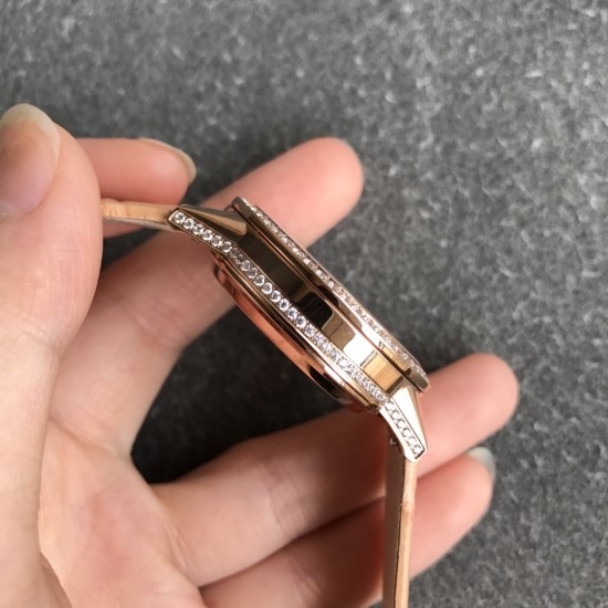 Jaeger LeCoultre - Rendez-Vous Moon Serenity 36mm Diam RG/LE Rose Gold Dial CCF A9015