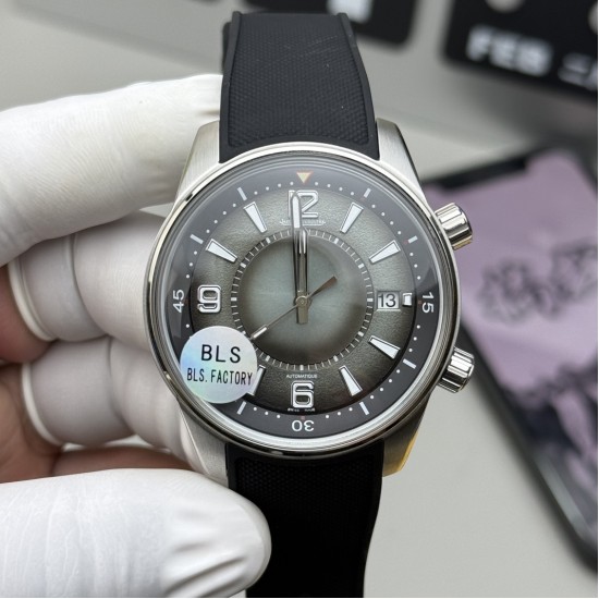 Jaeger LeCoultre - Polaris Date 42mm Stainless Steel Case Rubber Strap Black Dial BLSF Automatic Movement For Men