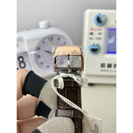 Jaeger LeCoultre - Master Ultra Thin Small Seconds 39mm White Dial Mens APSF Automatic Watch