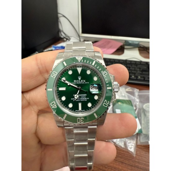 Rolex-Submariner 116610LV Hulk 40mm SS/SS Oyster Bracelet Green Dial VSF VS3135 Automatic V4 1:1 Super Clone