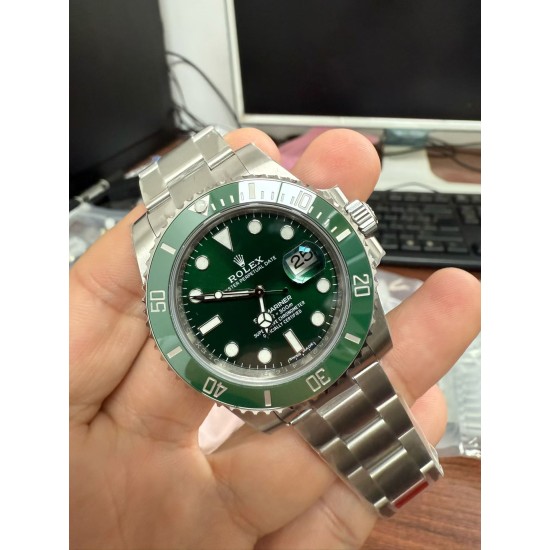 Rolex-Submariner 116610LV Hulk 40mm SS/SS Oyster Bracelet Green Dial VSF VS3135 Automatic V4 1:1 Super Clone