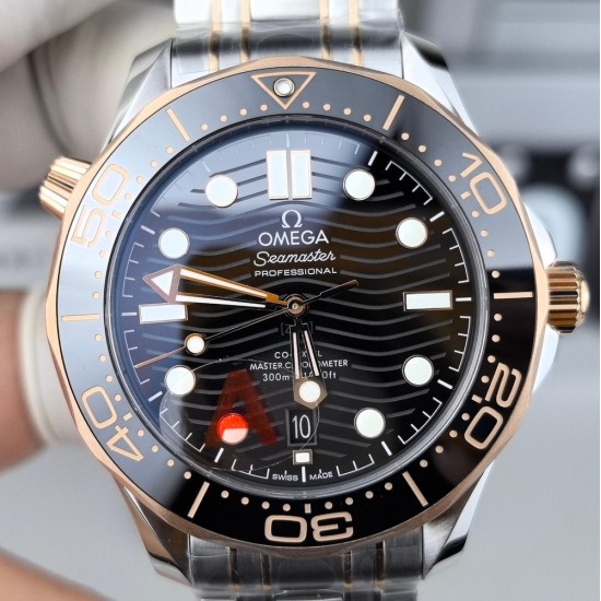 Omega-Seamaster Diver 300M 42mm RG/SS Black Ceramic Black Dial VSF VS8800 1:1 Super Clone V4