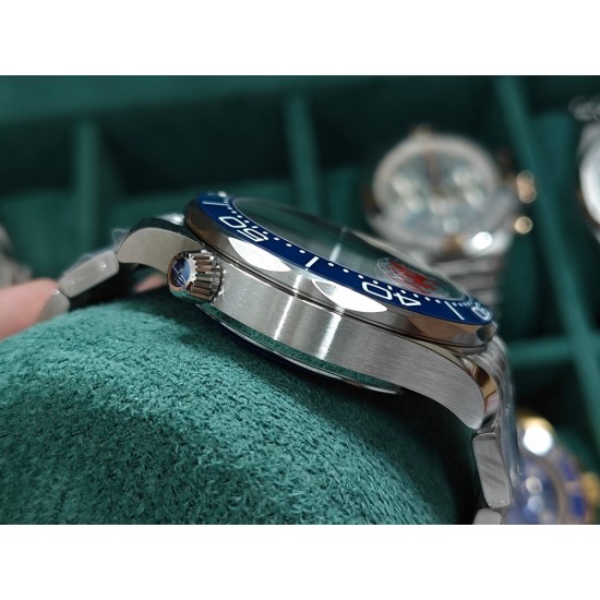 Omega-Seamaster 300m America's Cup No Date 42mm SS/SS Blue Ceramic White Dial VSF VS8800 1:1 Super Clone V4