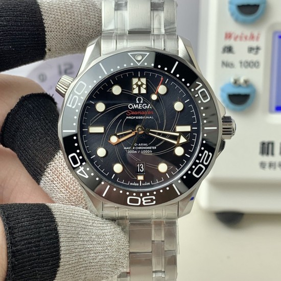 Omega-Seamaster 300M James Bond 007 Queen's Messenger Limited Edition SS/SS Black Ceramic Black Dial VSF VS8800 1:1 Super Clone V4