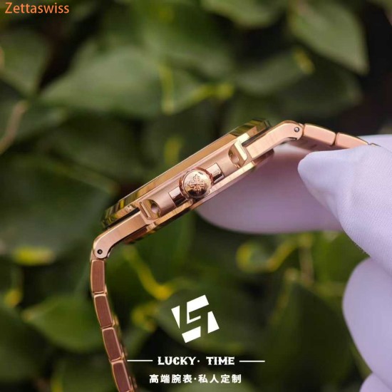 [Customization] Patek Philippe-Nautilus PP5711R 41mm 18K Rose Gold Wrapped Weighted With Integrated 324 Movement