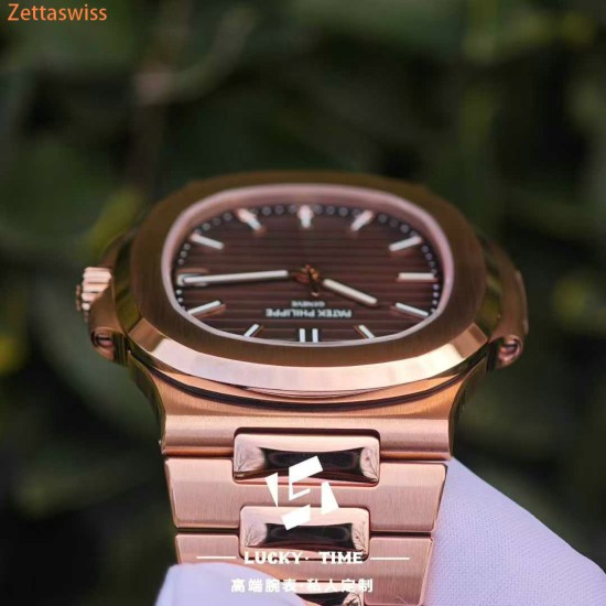 [Customization] Patek Philippe-Nautilus PP5711R 41mm 18K Rose Gold Wrapped Weighted With Integrated 324 Movement