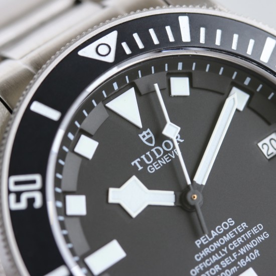 Tudor-Pelagos Titanium 42mm TI/TI Black Dial XF V5 A2824