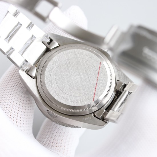 Tudor-Pelagos Titanium 42mm TI/TI Black Dial XF V5 A2824