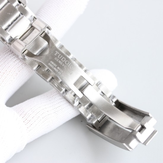 Tudor-Pelagos Titanium 42mm TI/TI Black Dial XF V5 A2824