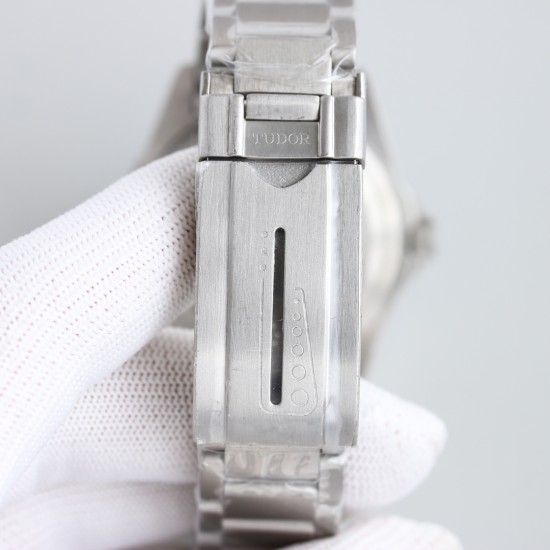 Tudor-Pelagos Titanium 42MM TI/TI Blue Dial XF V5 A2824