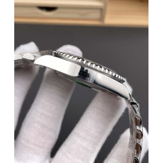 Rolex-GMT Master II 126710 Bruce Wayne 40mm Jub SS/SS Black Dial VSF DD3285