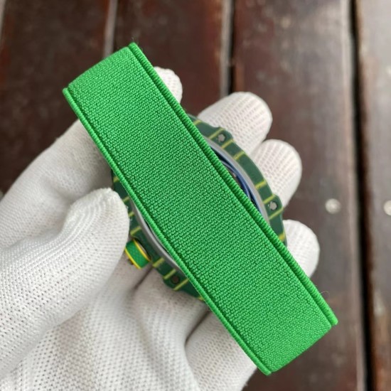 Richard Mille-RM67-02 Wayde van Niekerk 39mm DIW Green NTPT /NY Skeleton Dial on Green Strap VAF CRMA7