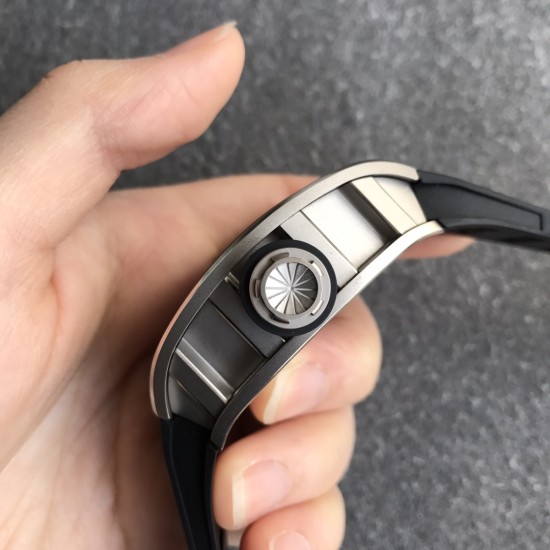 Richard Mille - RM052 42.7 Titanium Case Black Rubber Strap Skeleton Skull Dial ZF Manual Movement