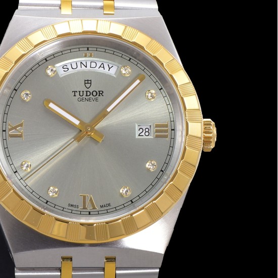 Tudor-Royal Day-Date 41mm SS/YG Black/Dia V7F A2824