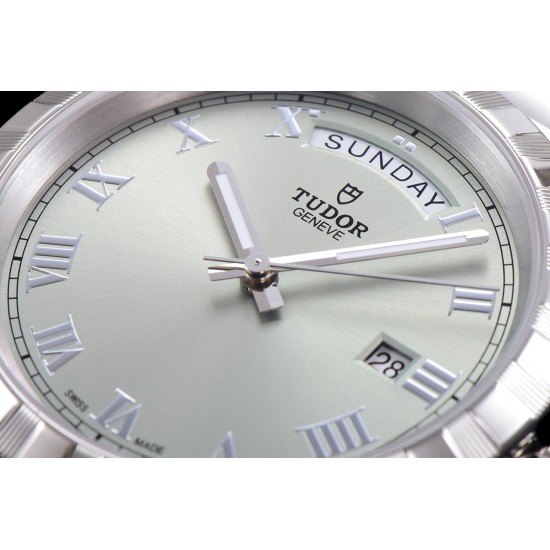 Tudor-Royal Day-Date 41mm SS/SS Silver/Rmn V7F A2824