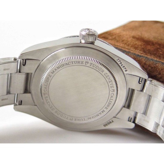 Tudor-Black Bay Fifty Eight 39mm SS/SS Black Dial ZF V2 A2824