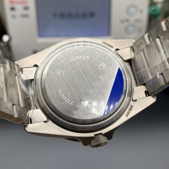 Tudor-Pelagos Titanium 39mm M25407N TI/TI Black Dial ZF V2 A2824 Automatic