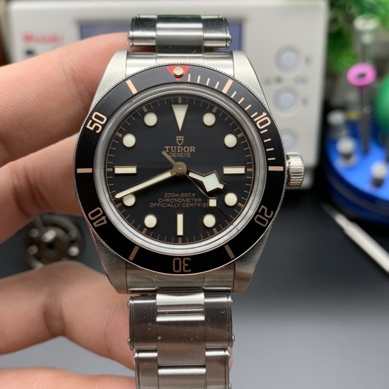 Tudor-Black Bay M79030N-0001 39mm SS/SS Black Dial ZF V2 A2824