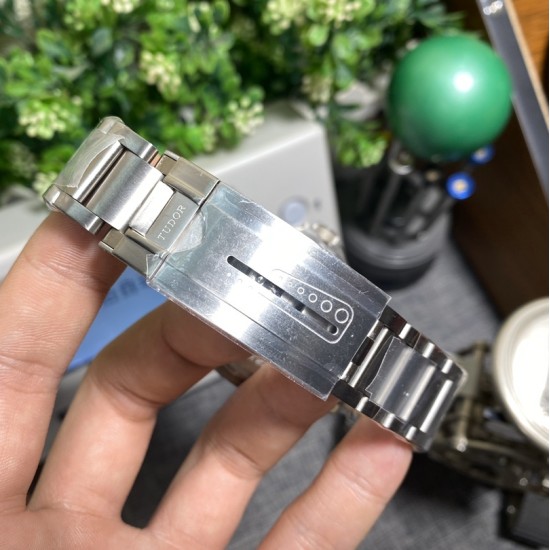 Tudor-Pelagos Titanium 42mm TI/TI Black XF V5 A2824 Automatic