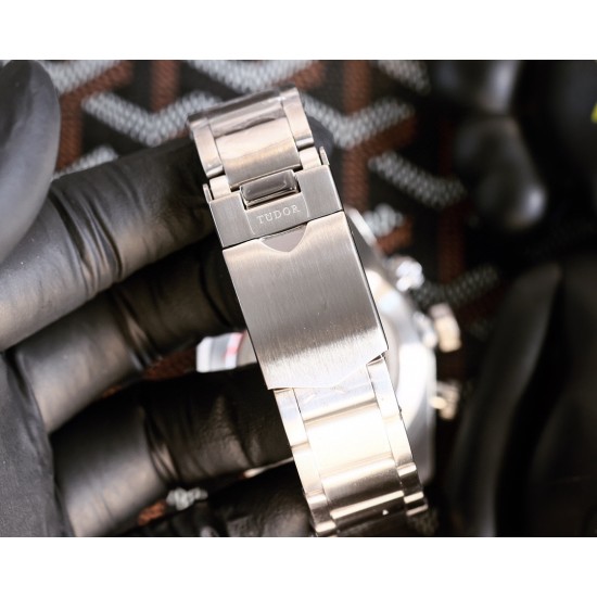 Tudor-Black Bay Chrono 42mm SS/SS White Dial BLSF A7750 Automatic