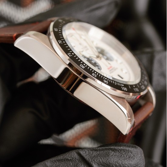 Tudor-Black Bay Chrono 42mm SS/LE White Dial BLSF A7750 Automatic