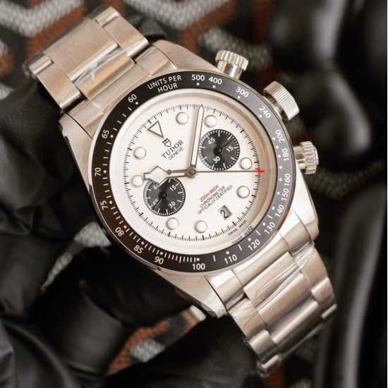 Tudor-Black Bay Chrono 42mm SS/SS White Dial BLSF A7750 Automatic