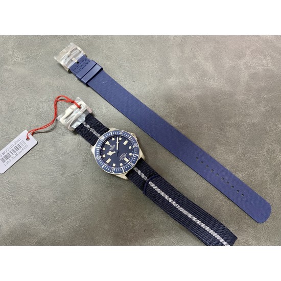 Tudor-Pelagos FXD Titanium 42mm TI/NY Blue Dial M+F 8N24