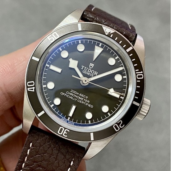 Tudor-Black Bay 39mm SS/LE Olive Dial  VAS Asia 2824