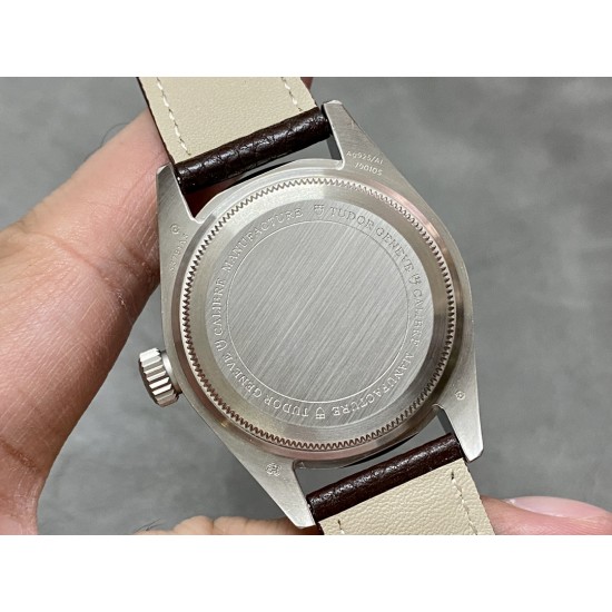 Tudor-Black Bay 39mm SS/LE Olive Dial  VAS Asia 2824