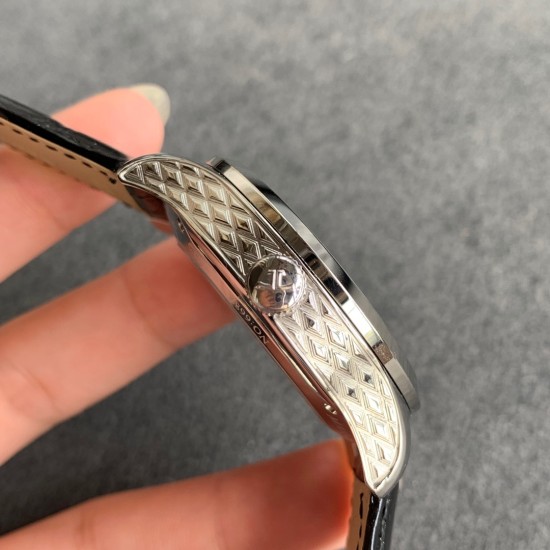 Jaeger LeCoultre - Master Multi-Functions 42mm SS/LE Skeleton Dial Tourbillon 