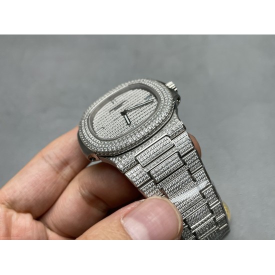 Patek Philippe - Nautilus 5711 40mm Full Diamonds SS/SS Diamonds Dial PPF A324