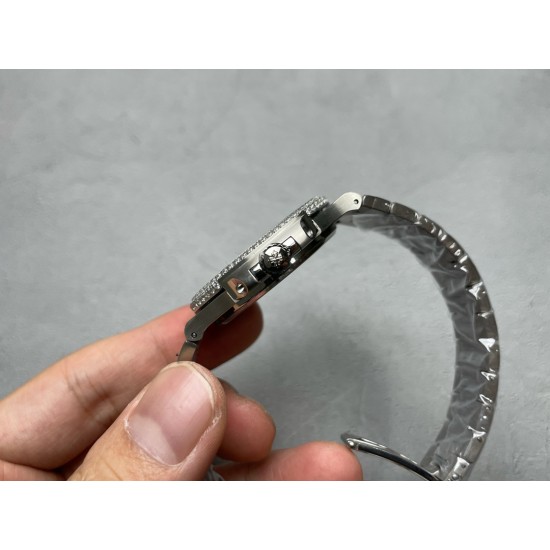 Patek Philippe - Nautilus 5711 40mm Full Diamonds SS/SS Diamonds Dial PPF A324