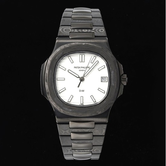Patek Philippe - Nautilus 5711 40mm Carbon/Carbon White Dial DIWF A324