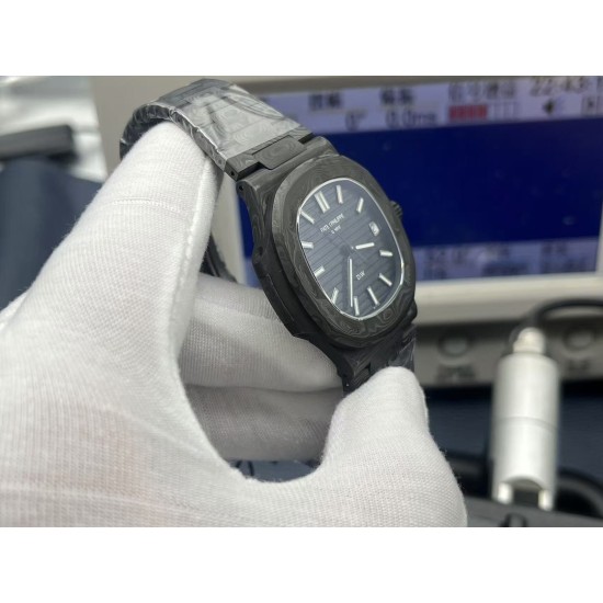 Patek Philippe - Nautilus 5711 40mm Carbon/Carbon Black Textured Dial DIWF 324SC