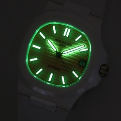 Patek Philippe - Nautilus AET 5711 40mm White Cer/RU Pink Dial AMGF MY9015