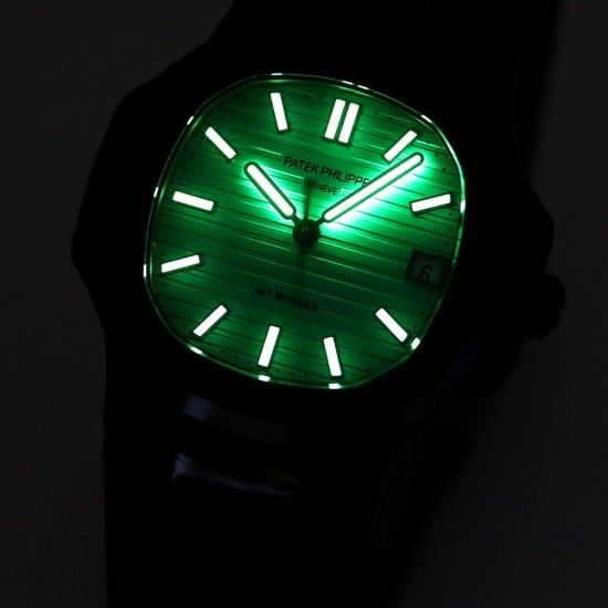 Patek Philippe - Nautilus AET 5711 40mm Cer/RU Green Dial AMGF MY9015