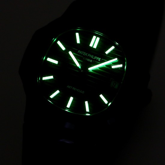 Patek Philippe - Nautilus AET 5711 40mm Cer/RU Black Dial AMGF MY9015