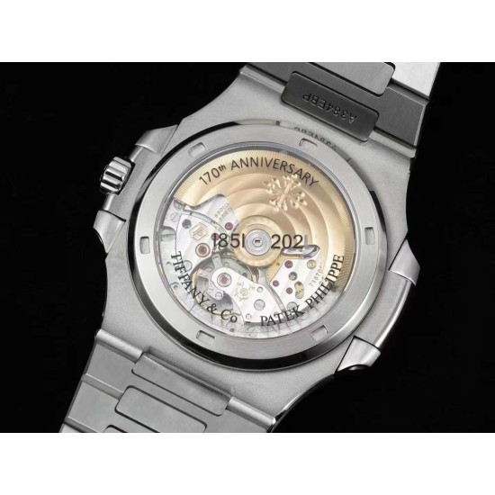Patek Philippe - Nautilus 5711 Tiffany Blue 40mm SS/SS GRF 324SC