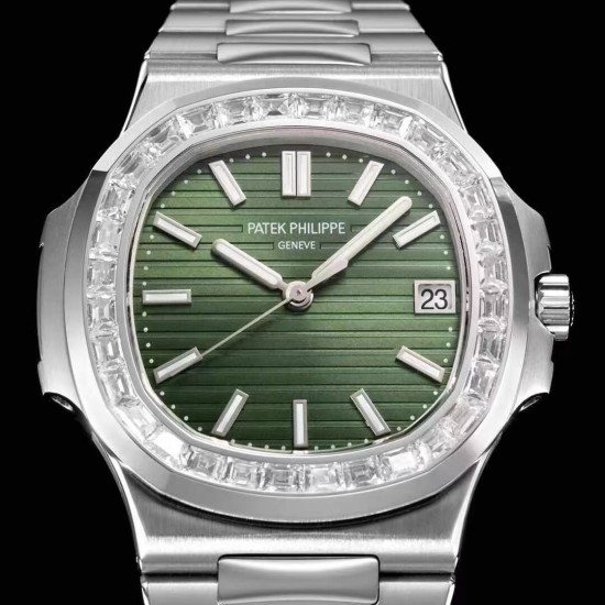 Patek Philippe - Nautilus 5711 40mm  Diamond Bezel SS/SS Green Dial 3KF A330SC