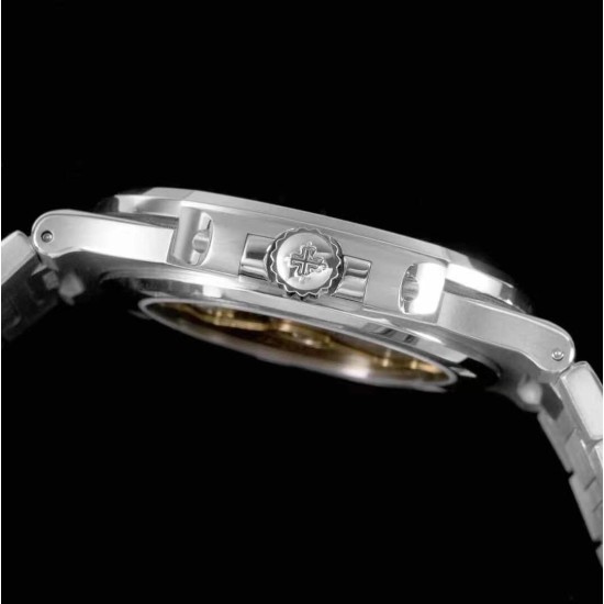 Patek Philippe - Nautilus 5711 40mm  Diamond Bezel SS/SS Green Dial 3KF A330SC