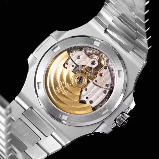 Patek Philippe - Nautilus 5711 40mm  Diamond Bezel SS/SS Green Dial 3KF A330SC