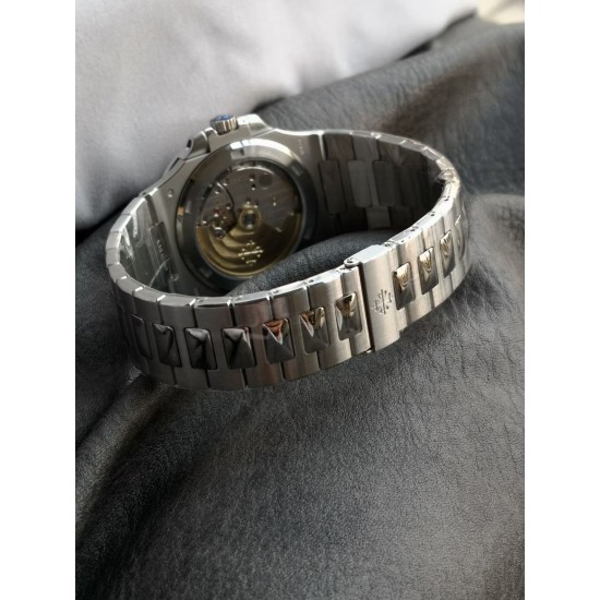 Patek Philippe - Nautilus Jumbo 5711 40th 40mm SS/SS Blue/Stk 3KF V2 A324