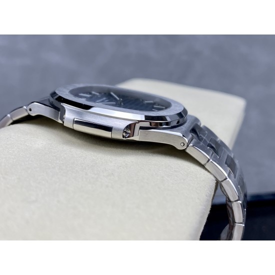 Patek Philippe - Nautilus 5811 41mm SS/SS Blue Dial 3KF 330SC