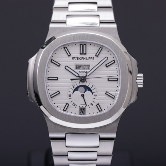 Patek Philippe - Nautilus Annual Cal. 5726A 42MM SS/SS White V9F MY9015
