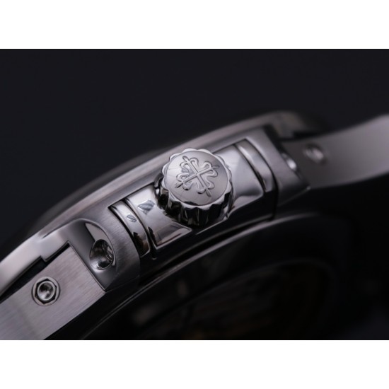 Patek Philippe - Nautilus Annual Cal. 5726A 42MM SS/SS Blue V9F MY9015