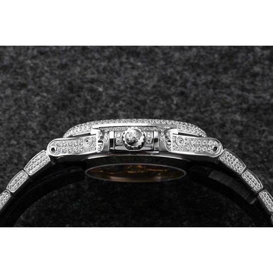 Patek Philippe - Nautilus Annual Cal. 5726A 40.5MM Full Diam SS/SS Diam R8F A324