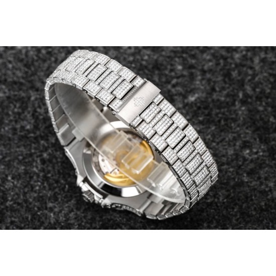 Patek Philippe - Nautilus Annual Cal. 5726A 40.5MM Full Diam SS/SS Blue Dial R8F A324