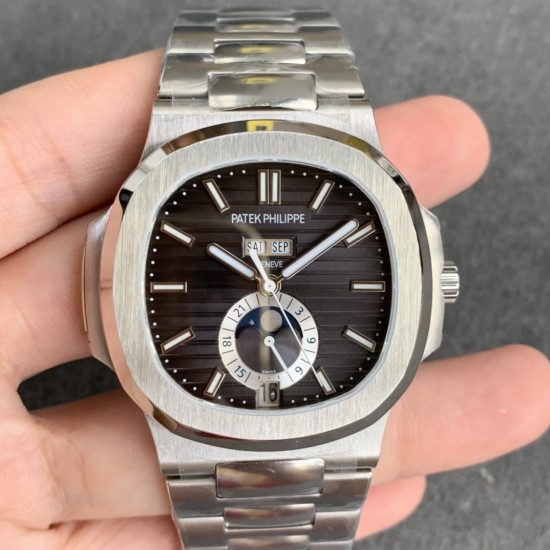 Patek Philippe - Nautilus Annual Cal. 5726A 40.5MM SS/SS Black V9F A324S