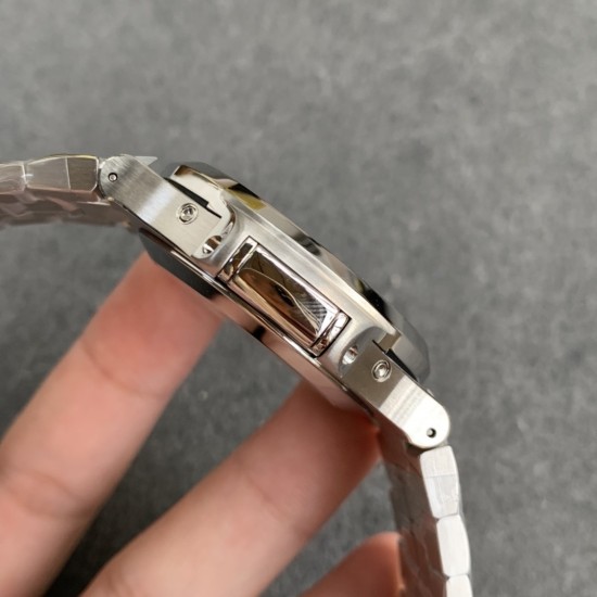 Patek Philippe - Nautilus Annual Cal. 5726A 40.5MM SS/SS Black V9F A324S